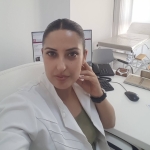 الدكتورة وفاء بدر أخصائية الغدد الصماء 