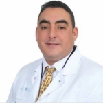 الدكتور كريم بورة  أخصائي الجراحة التجميلية 